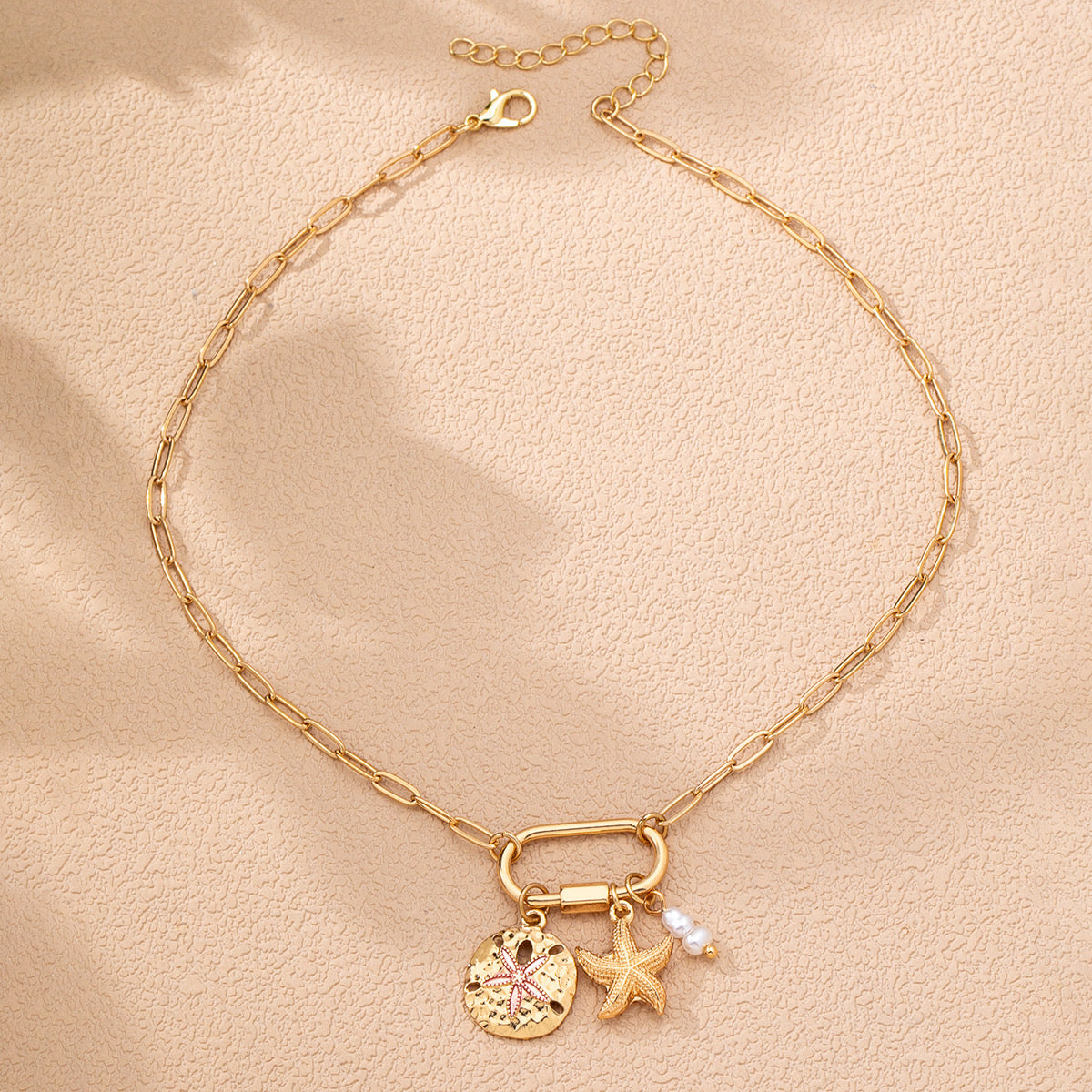 Bay necklace