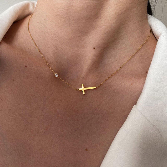 Lorina necklace